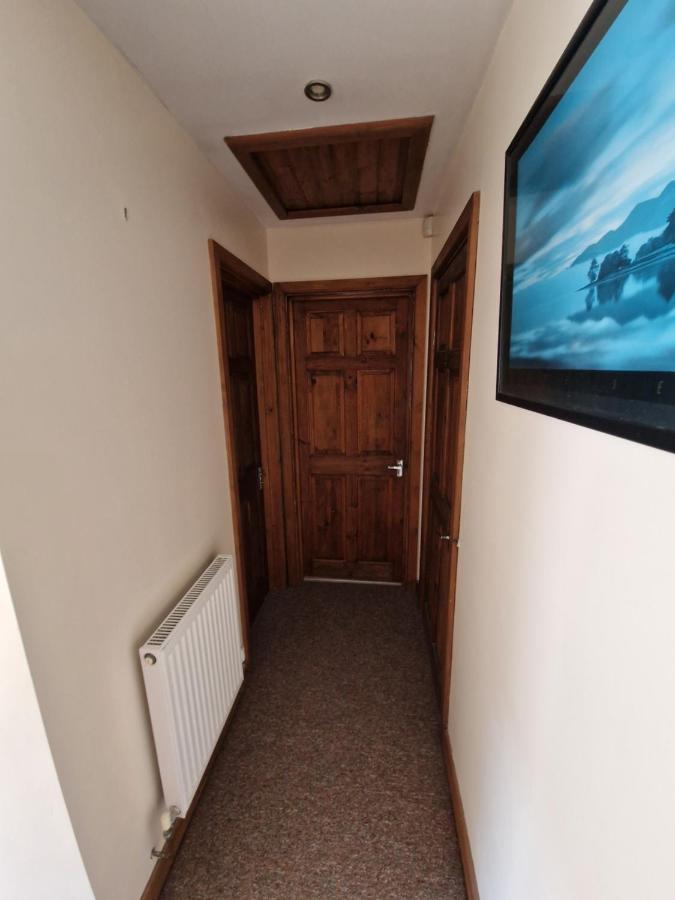 Chezzas Homestay Poole Buitenkant foto