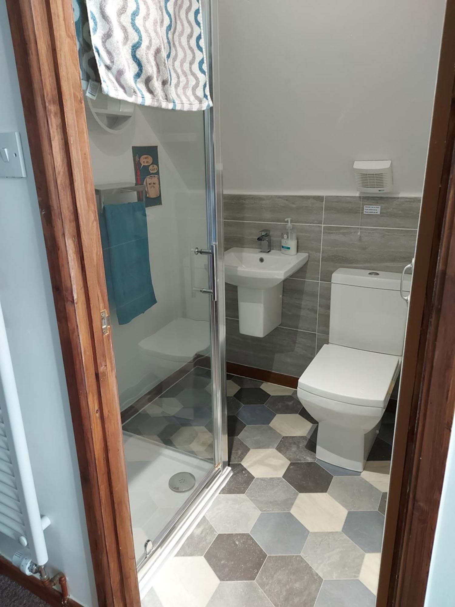 Chezzas Homestay Poole Buitenkant foto